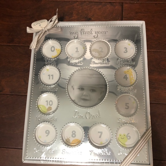 Brand New Carters Baby’s First Year Picture Frame - Picture 3 of 3